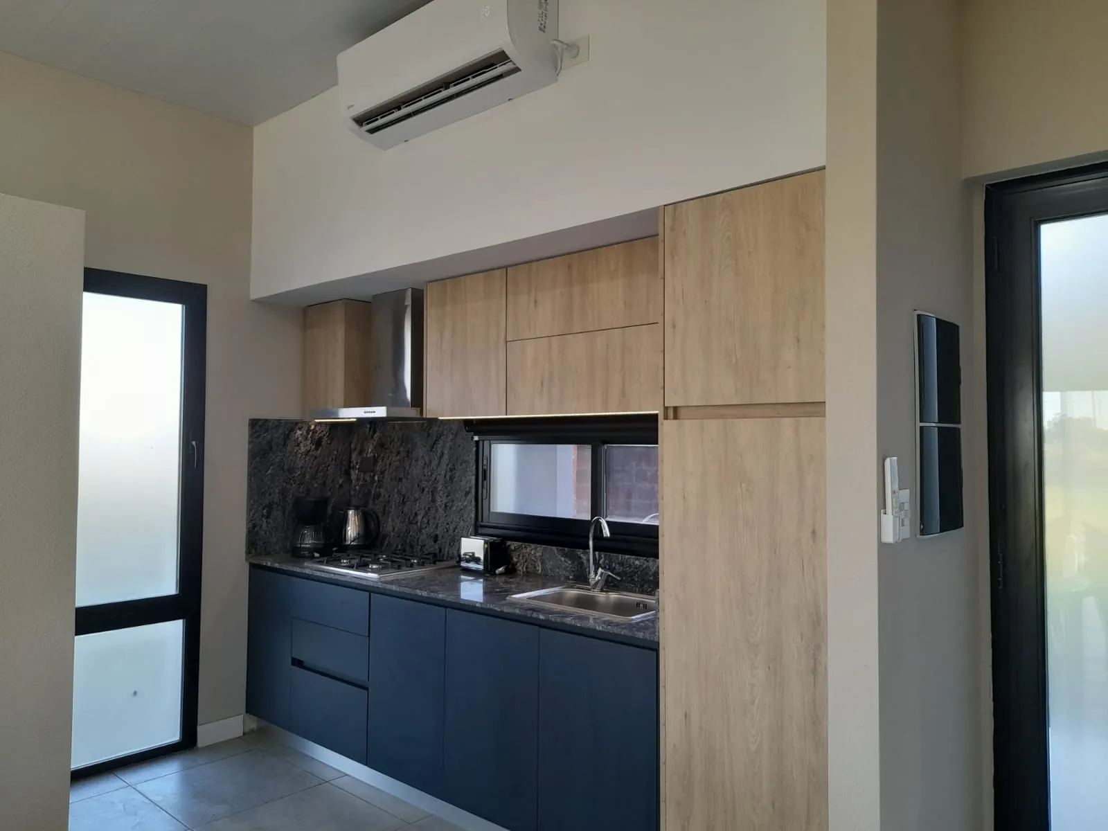 Cocina totalmente equipada de Las Negritas en Balneario Reta