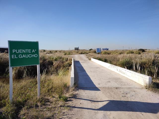 Puente del arroyoReta