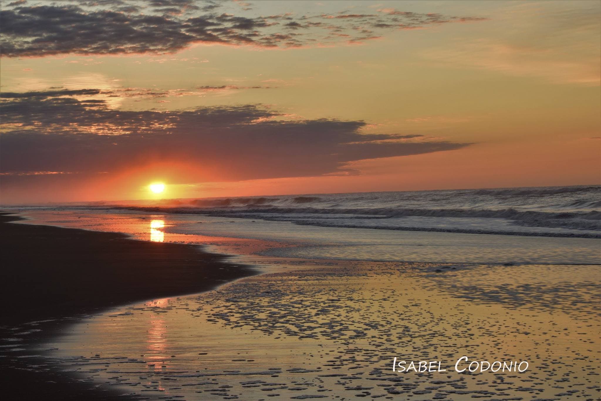 Amanecer sobre la Arena en Balneario Reta