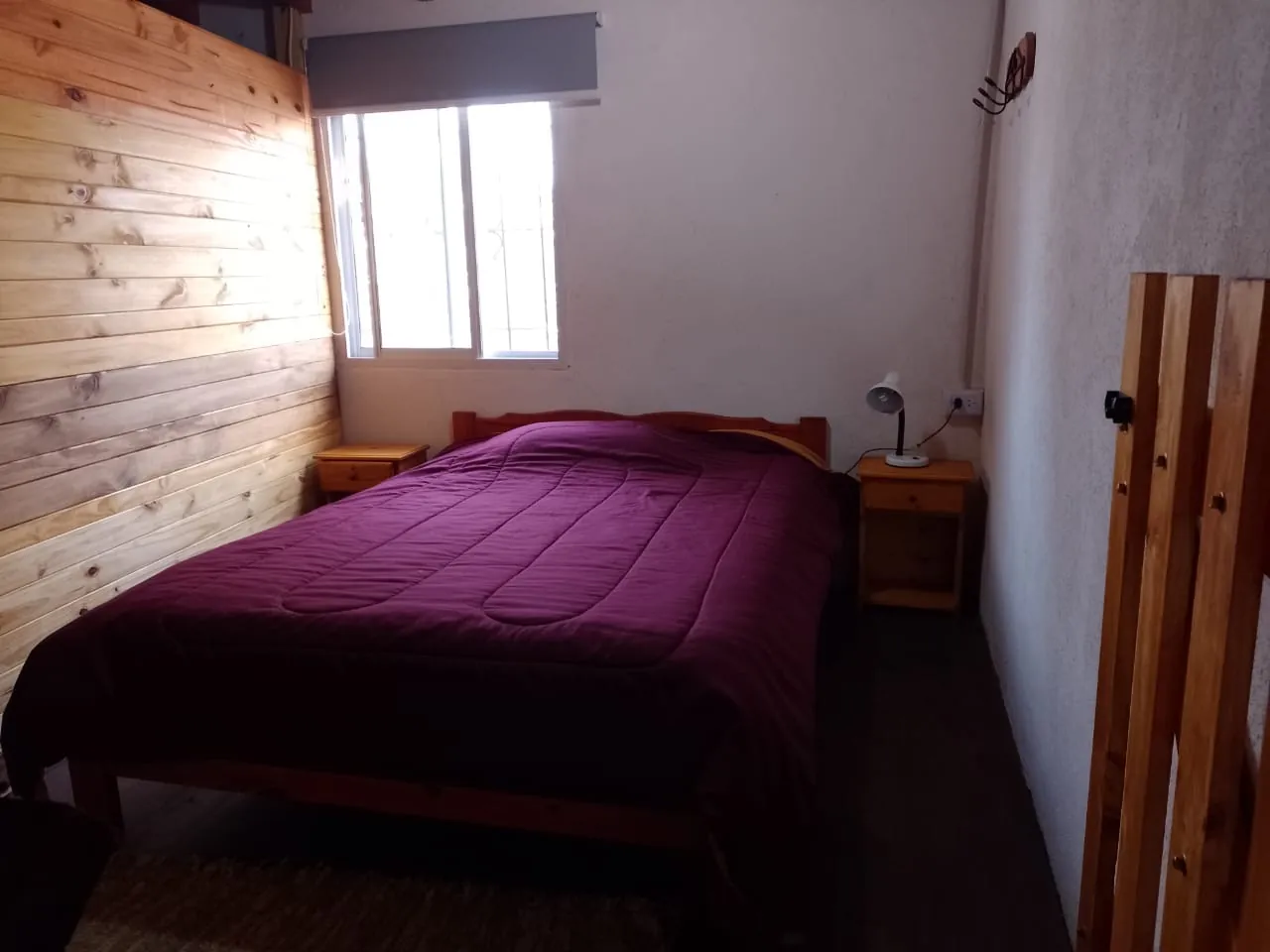 Dormitorio matrimonial de Cabañas Mabi en Balneario Reta