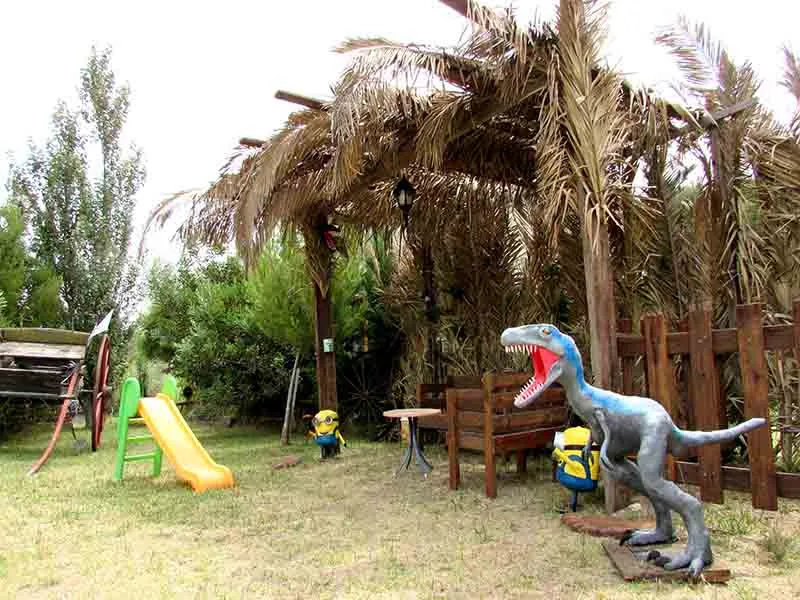 Atracciones para los chicos en Cabañas Marsu en Balneario Reta